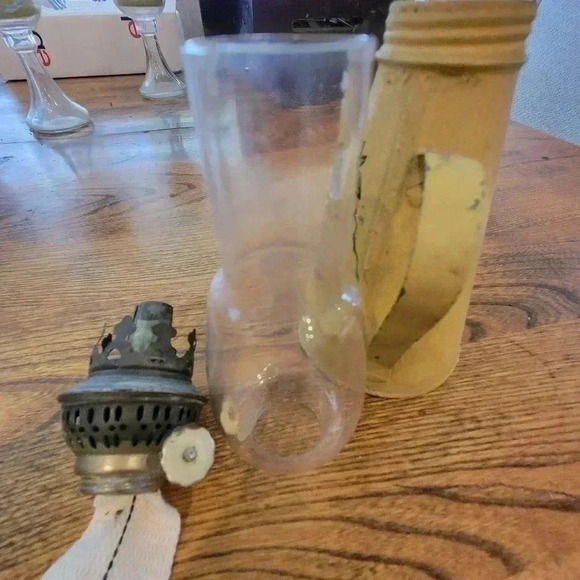 Miniature  Antique Tin Hand Painted Oil Lamp Burner & Wick - Picture 8 of 9